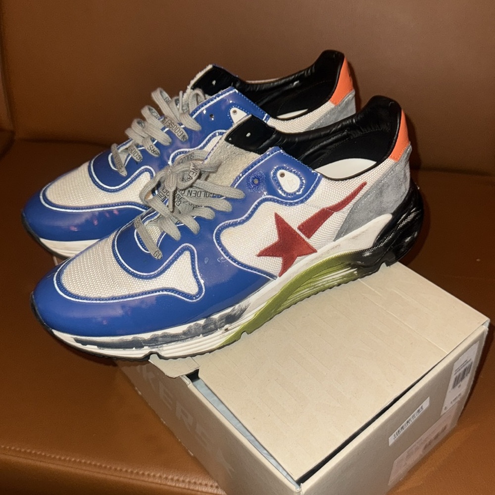 Golden Goose Blue and Red Star Sneakers - Picture 8 of 9